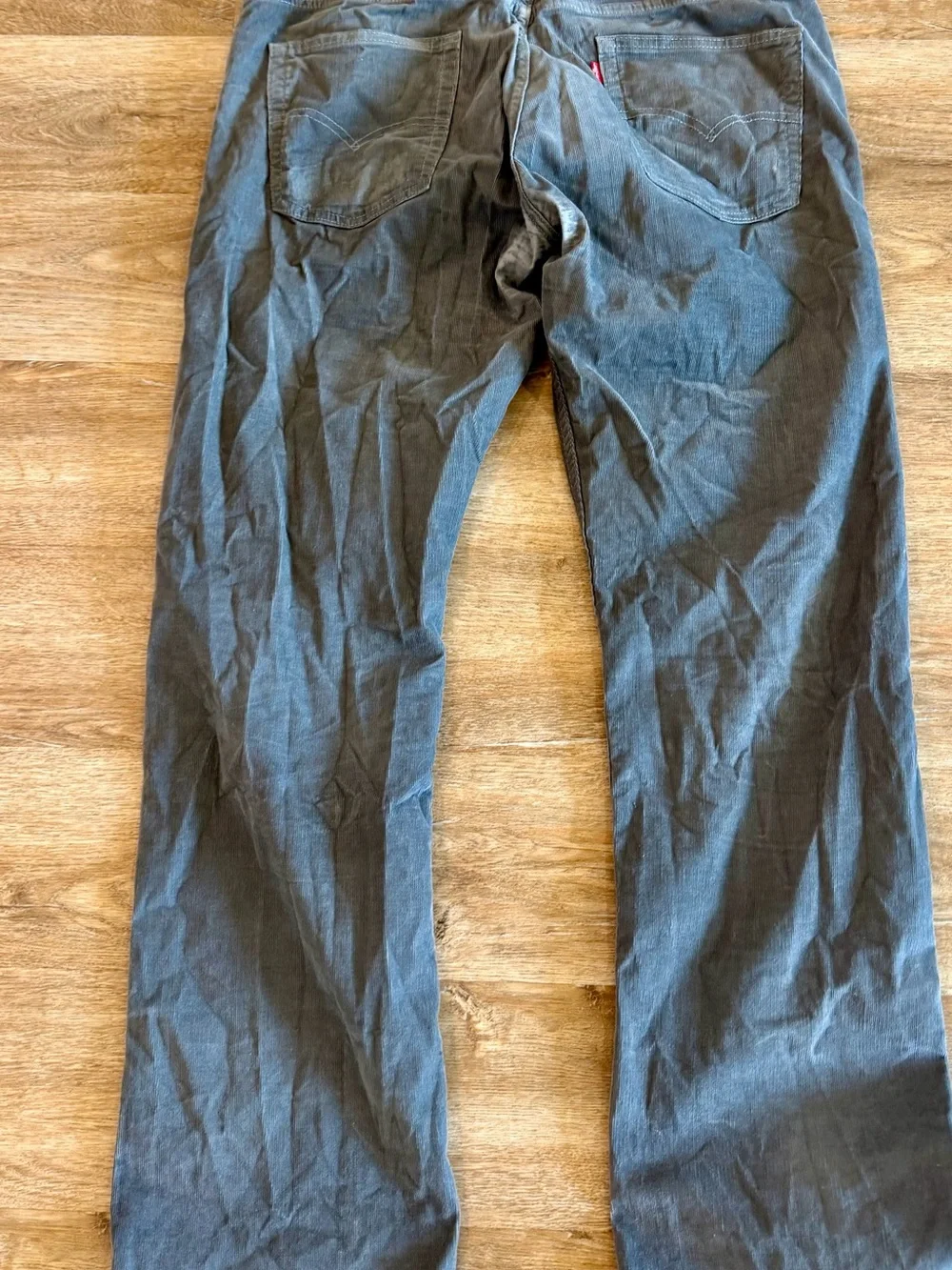 Levi’s 514 Corduroy Pants Gray Mens 36x32 Straight  9” Leg Openings